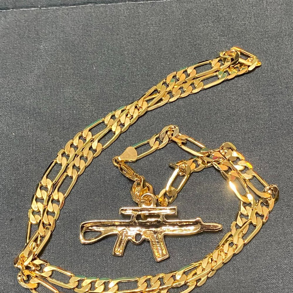 Gold Tone Uzi Pendant and 24 Inch Chain Unisex - Picture 2 of 3